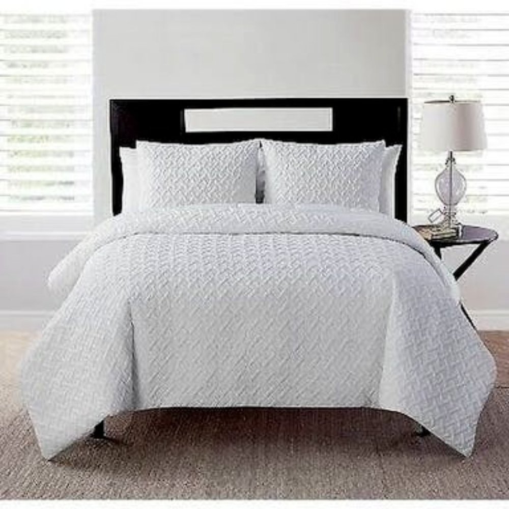 VCNY Home Nina Embossed Comforter Set, Twin XL Bedding